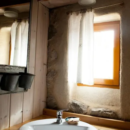 Bed & Breakfast A La Source *
